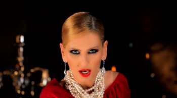 Andreea Banica – Sexy (2011) DVDRip